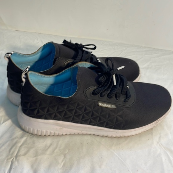 Reebok Sneakers - Picture 1 of 9